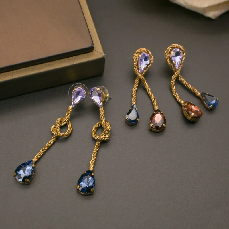 

Vintage Sapphire Teardrop Chain Earrings Gold Plated Anti-fading Niche Design Stud Earrings for Women Girls Gift Fine Jewelry