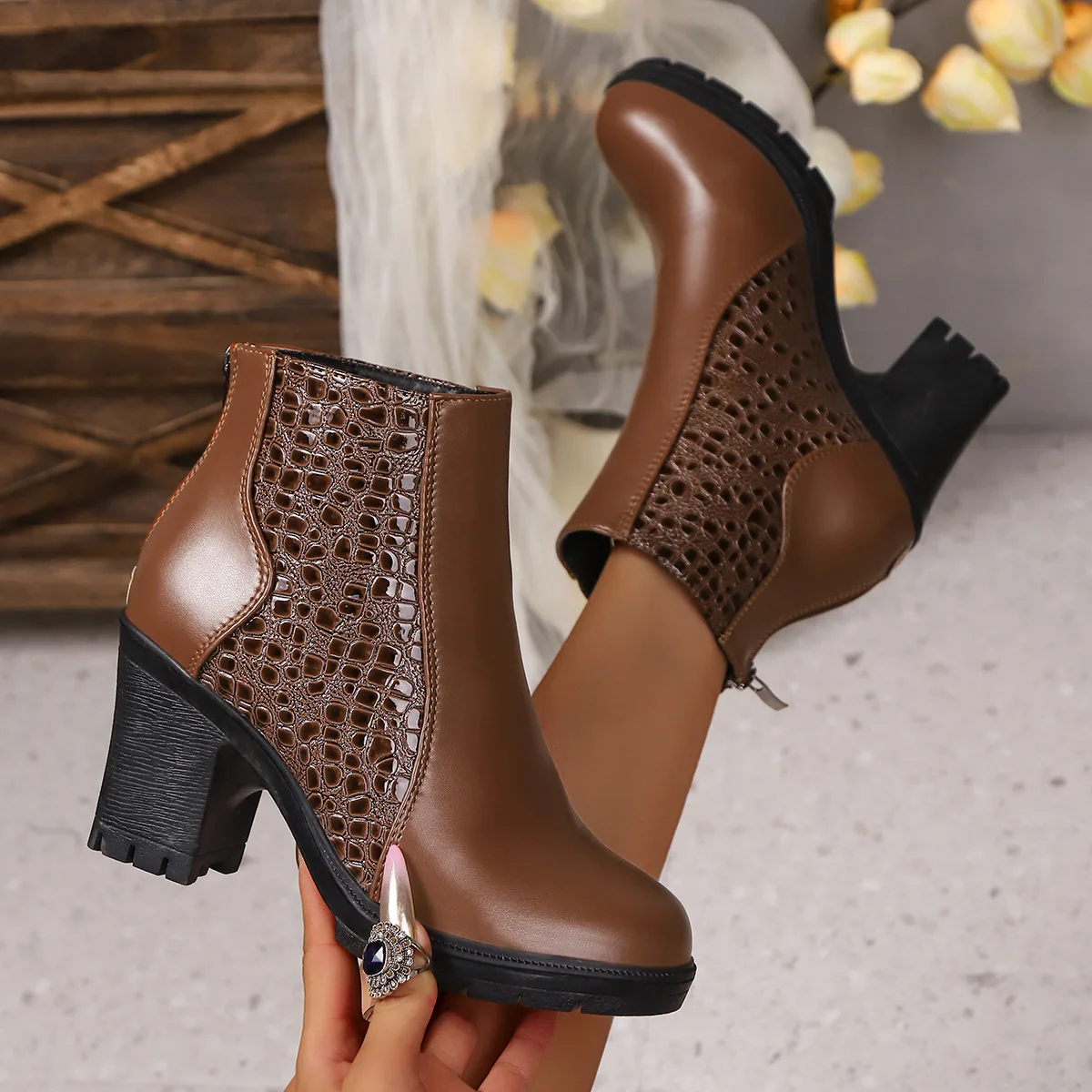 design Women's Ankle Boots Autumn Thick Heel High-heeled Short Boots with casual Zipper Splicing Plus Size Fashion Short Boots