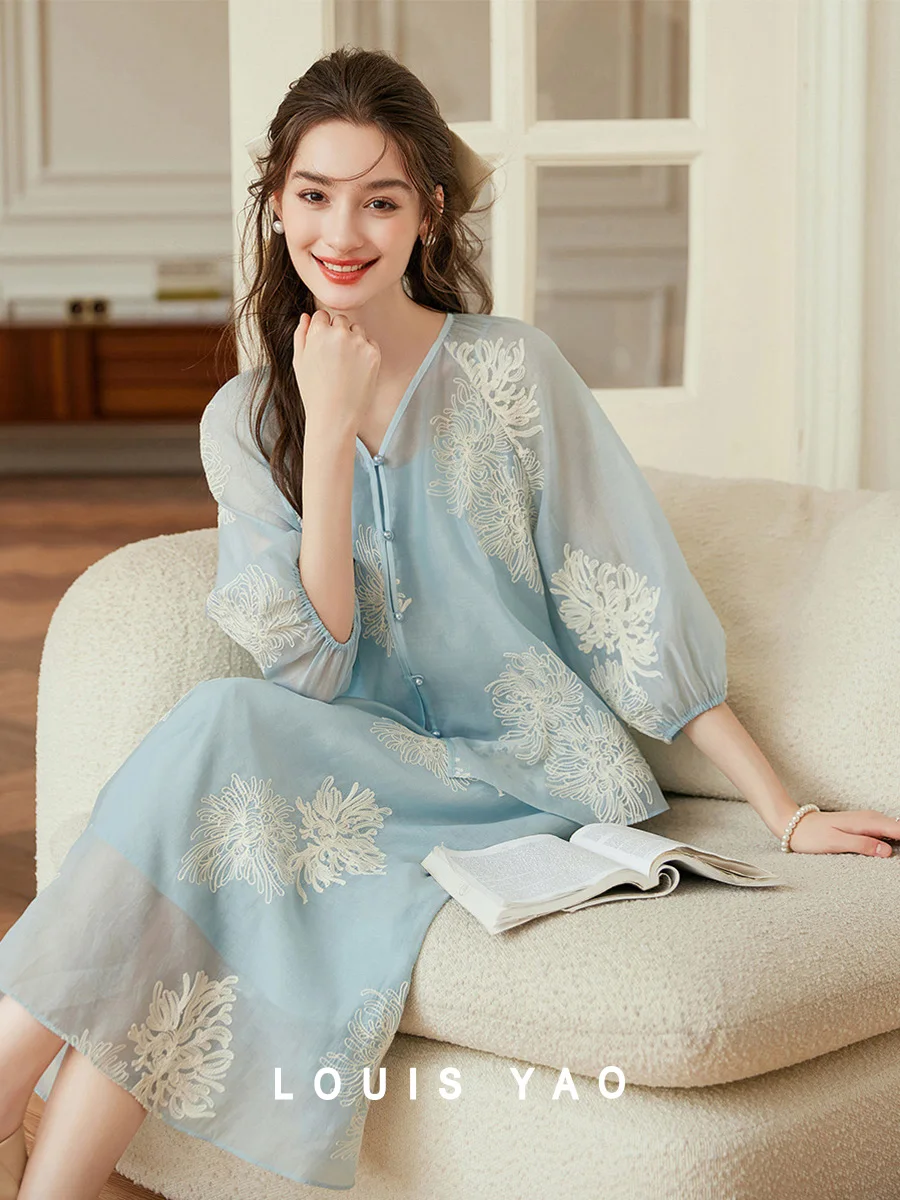 

LOUIS YAO New Chinese Style Embroidered Women's Set 2025 Three Piece Set V-neck Cardigan Camisole Top Elastic Waist Half Skirt