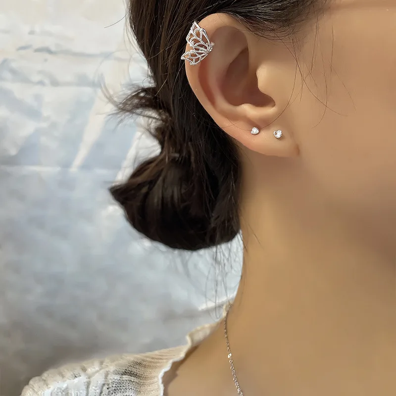 Vintage Hollow Butterfly Ear Clip Without Piercing Earrings For Women Fashion Exquisite Ear Cuff Wedding Jewelry