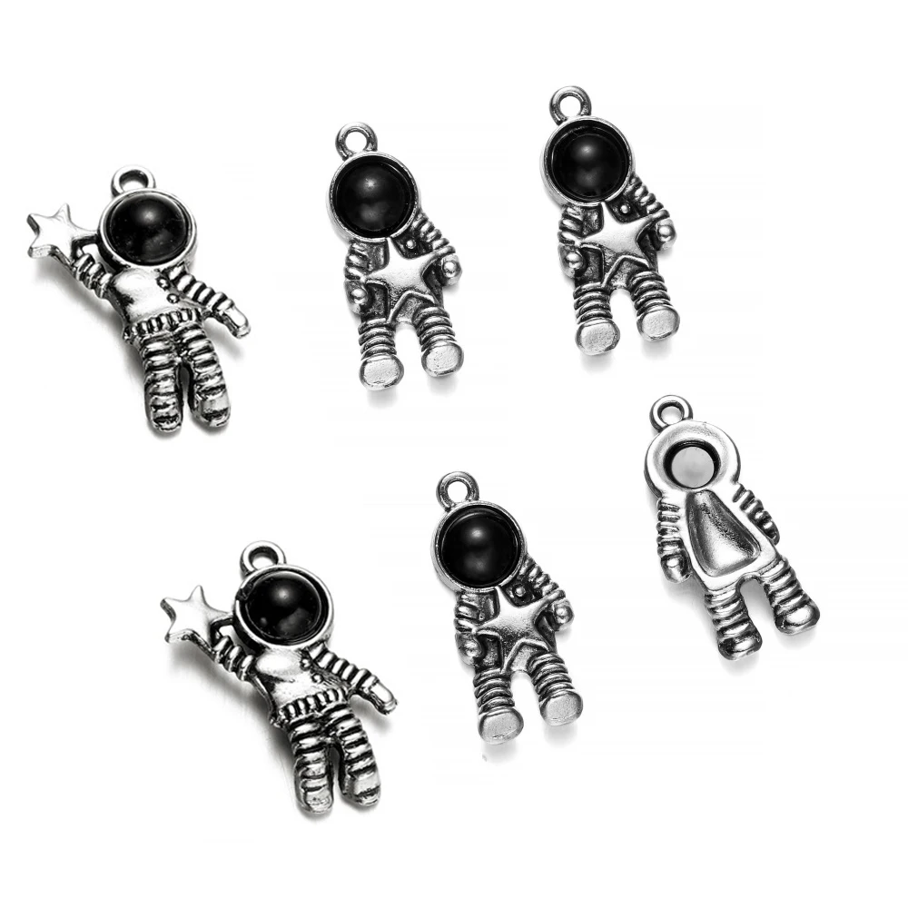 10pcs Charms Space Man Universe Astronaut Star Antique Silver Color Pendants For DIY Tibetan Jewelry Making Handmade Accessories