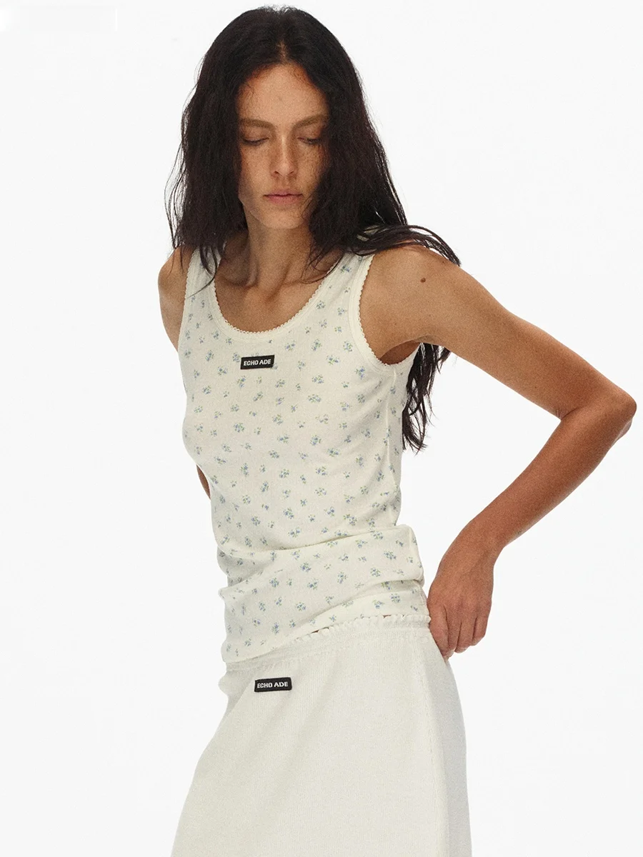 

Ade Lace Trim Design Floral Print Vest Layering Style round Neck Polyester Cotton Spandex Blend Women's Summer Top