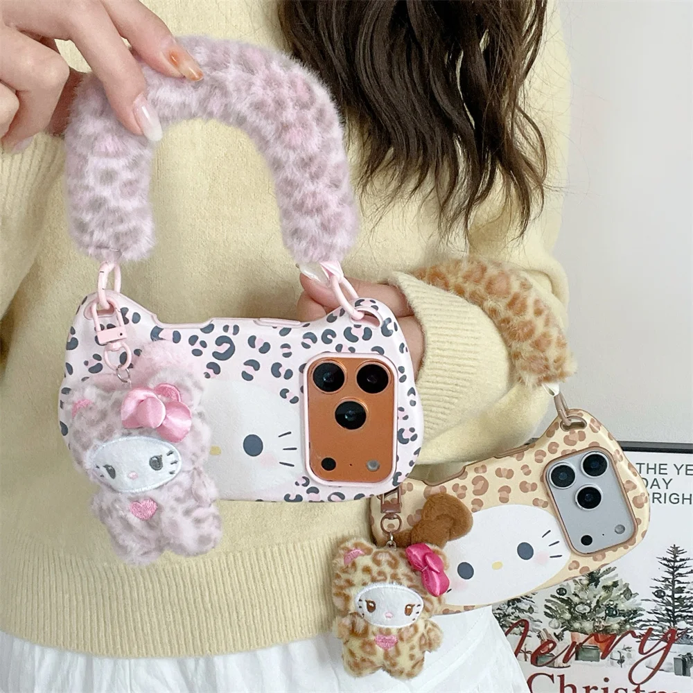 حافظة هاتف دافئة من القطيفة لهاتف آيفون 17 برو ماكس 15 14 16 ماكس غطاء حماية لطيف هيلوكيتي لهاتف أبل 15 برو 17