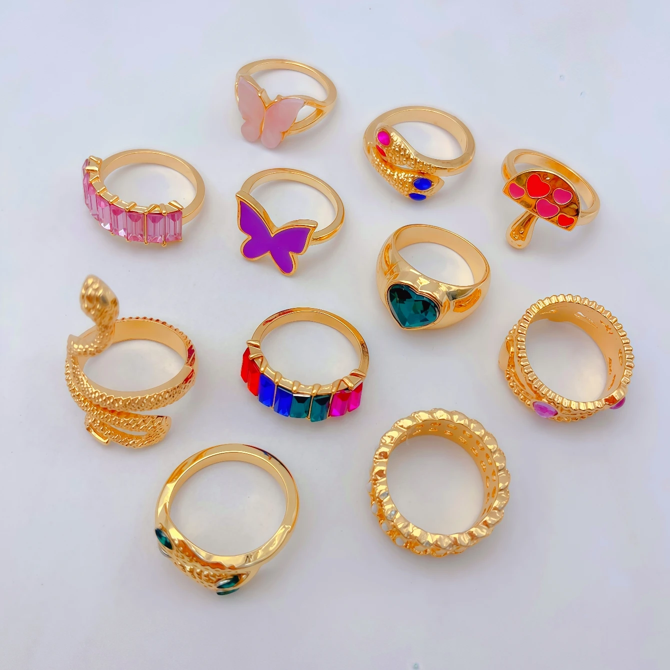 10/20/30/40/50 قطع الموضة الملونة حجر الراين خواتم مجموعة للنساء العصرية الأفعى فراشة القلب الحب مجوهرات هدايا الحفلات