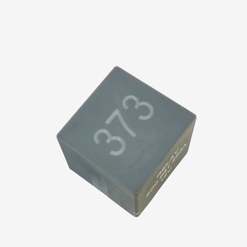 

AZ-373 Relay For Audi Q3 A6L Q5L A4 S4 A8 S8 A6 S6 A3 S3 Q7 VW Passat Sharan Polo Bora Golf Skoda Fabia Octavia Superb 8D0951253
