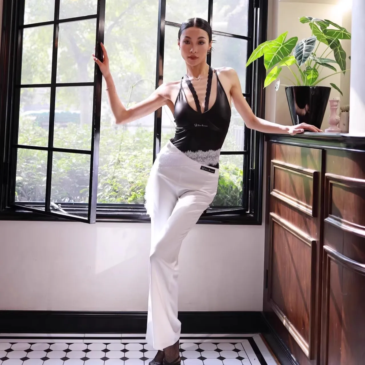 여성 성인 라틴 댄스 국가 표준 의상 연습복 라틴 댄스 의상 캐미솔 탑 레이스 팬츠