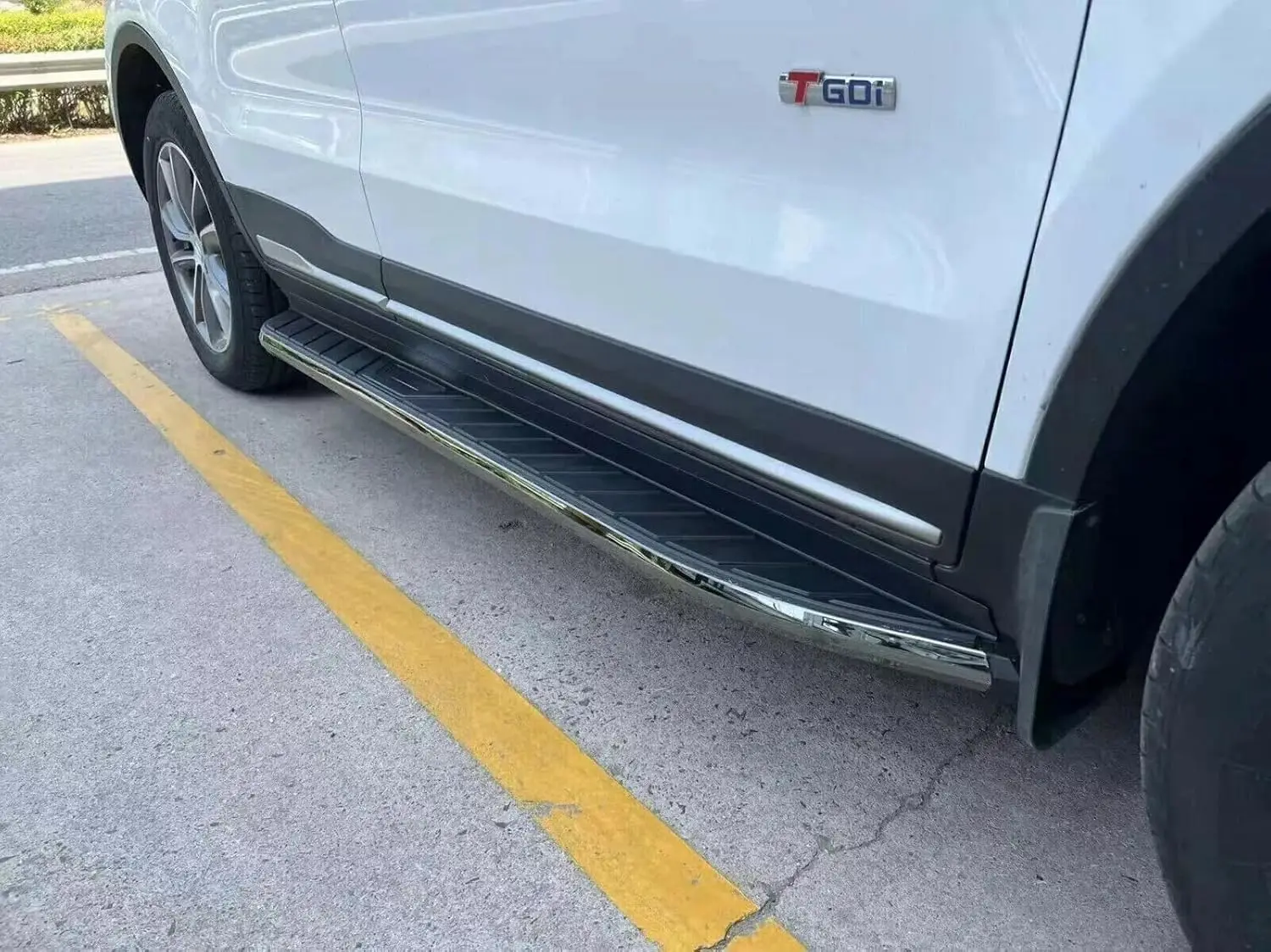 تشغيل مجلس الجانب خطوة الألومنيوم سانتا في 2024 2025 2026 دواسة Nerf بار 2 قطعة ثابتة