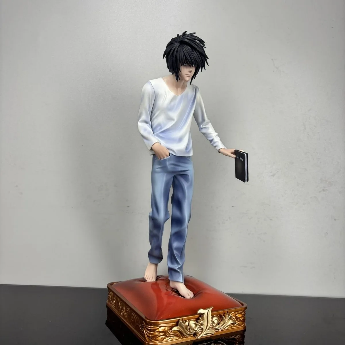【C4 STUDIO】30cm/11.81 Inch Anime DEATH NOTE L Lawliet GK Figure Standing Statue Ornament Collectible Model Toy Gift view 4