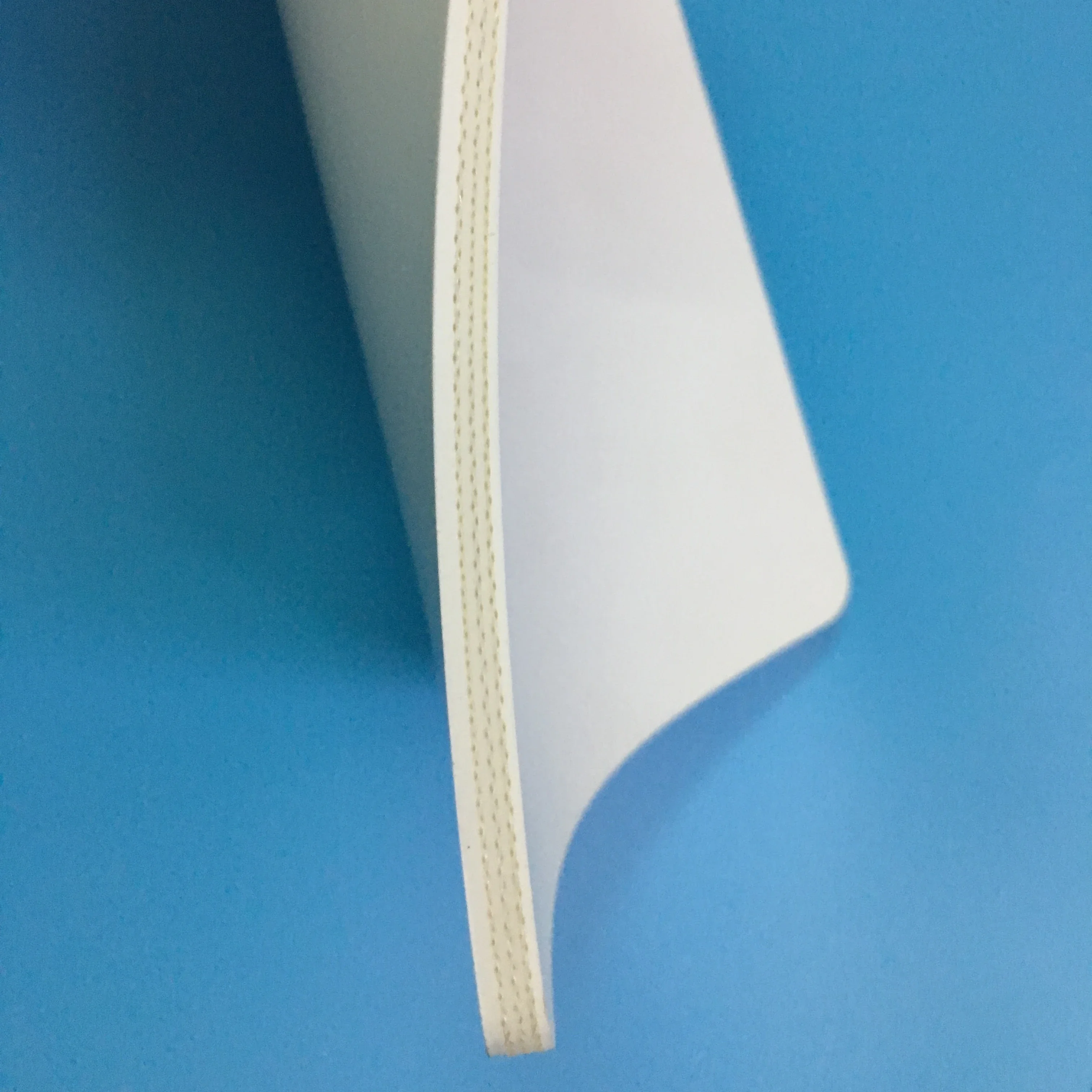 

# Hot For 6.0mm White PVC Conveyor Belt Glossy Smooth Suface For Sugar Industry