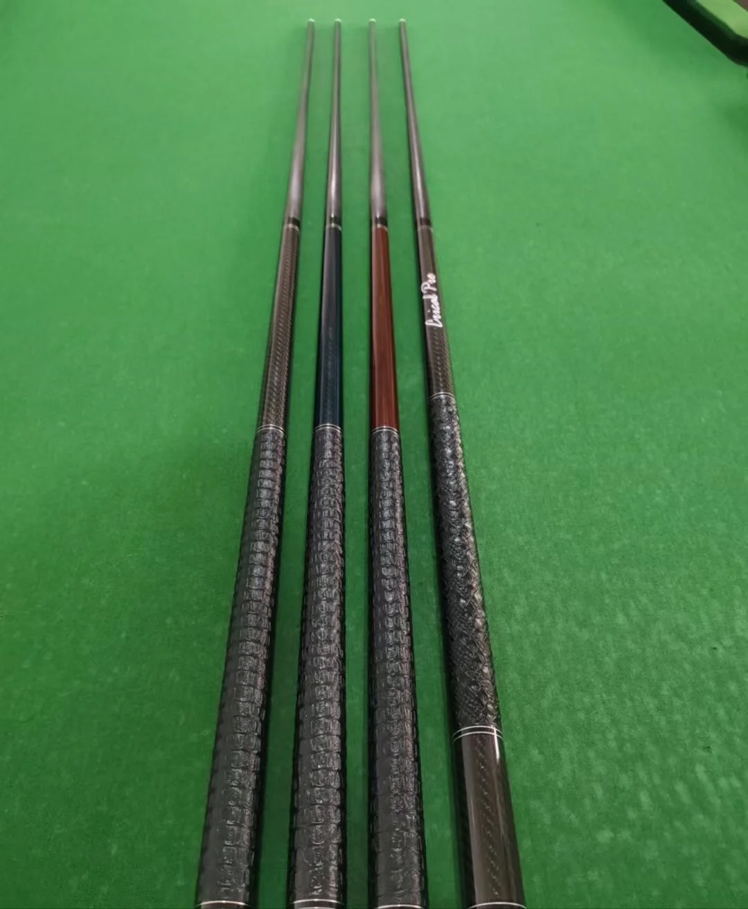 

High Quality New Carbon Fiber Pool Cue Stick 11.5mm/12.5mm Tip,1/2 Joint Carbon Cue Shaft