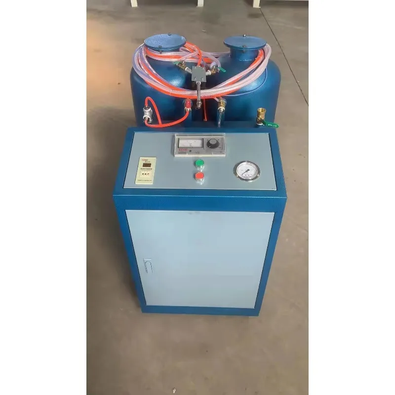 Wysokiej jakości maszyna do natryskiwania pianki PU Mała maszyna do pianki PU niskociśnieniowej Wielofunkcyjna maszyna do pianowania poliuretanu niskociśnieniowego