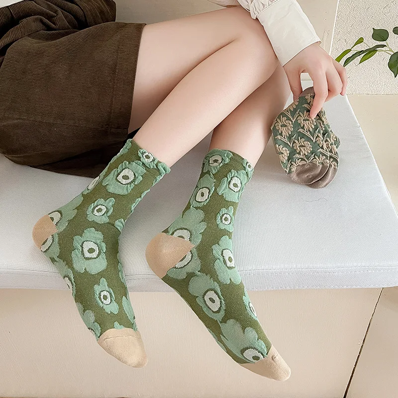 Fashion Harajuku Retro Floral Vintage Socks Woman Novelty Ethnic Elegant Cotton Casual Breathable Ladies Girls Dress Sox Summer