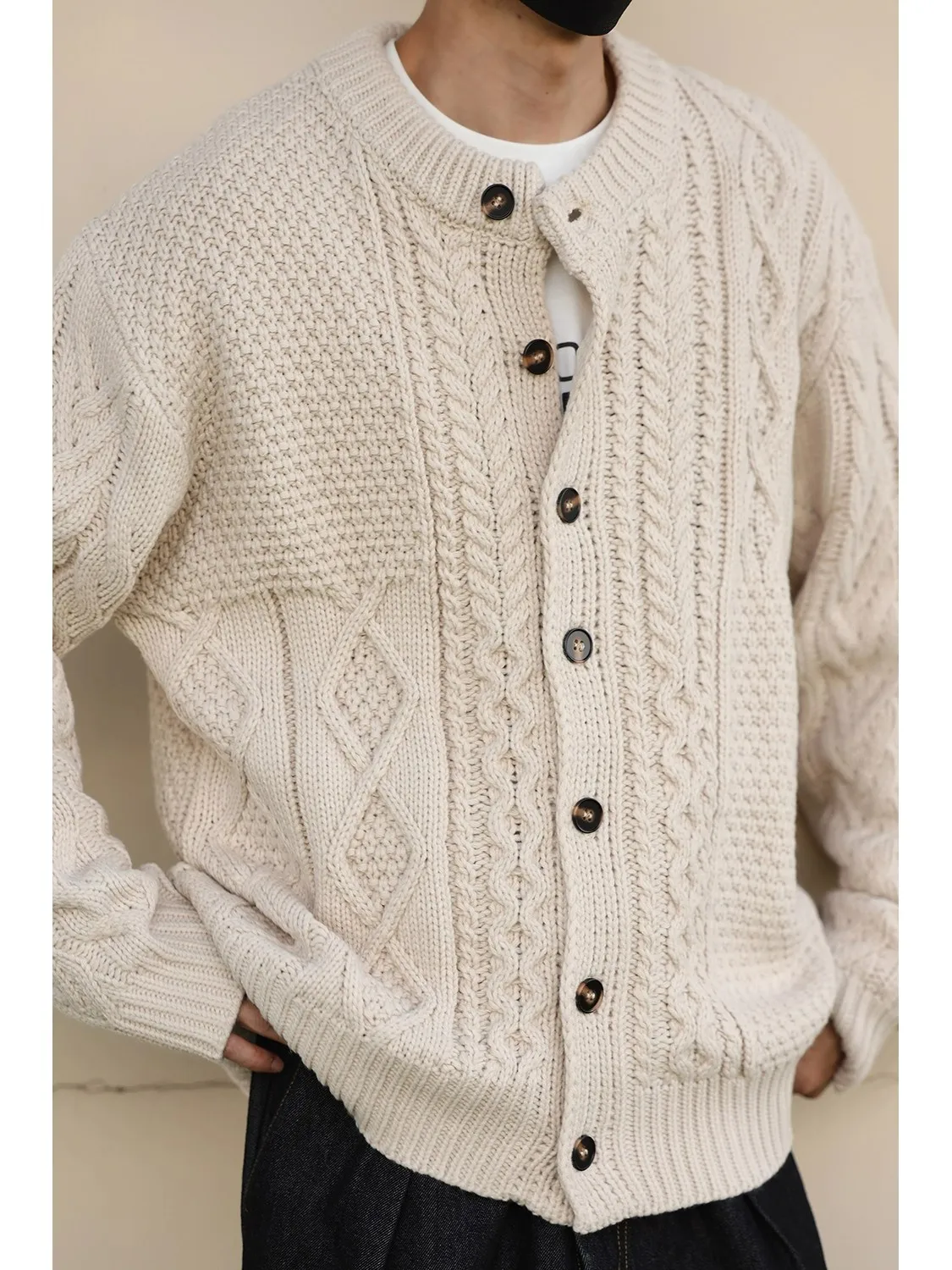 

Retro American Sle Loose Knitted Sweater Coat for Men And Women in Beige with Twist Pattern round Ne Button up Casual Wear