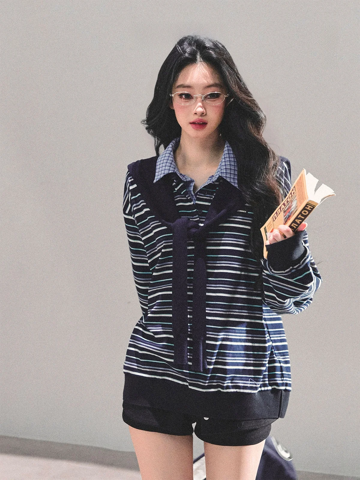 

AOMALM Women's American Sle Ne Striped T-irt Casual Stand Fit Long Sve Top for Autumn Winter Sle