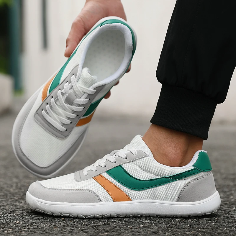 Mode Femme 2025 NouveautéCasual Sneakers Spring and Summer Flat Shoes Tamanos Femininos Tennis Skateboard Social Shoe Male
