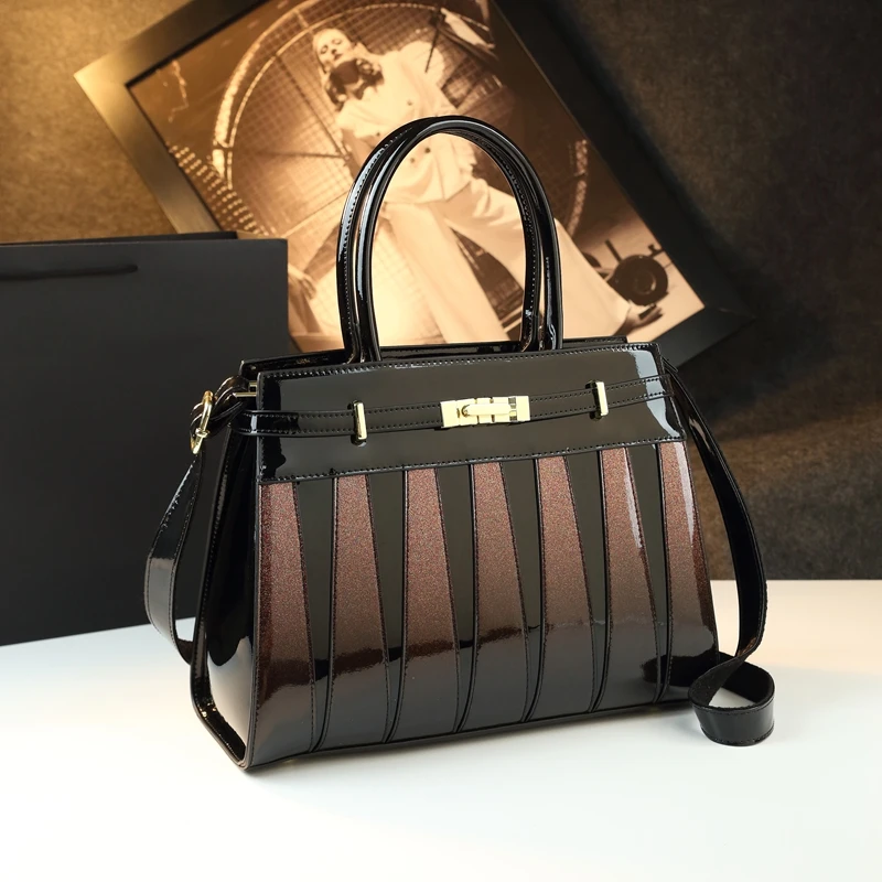 

2025 New Fashion Leather Women's Handbags Large Capacity Crossbody Bag Senior Sense Shoulder Messenger Bags
