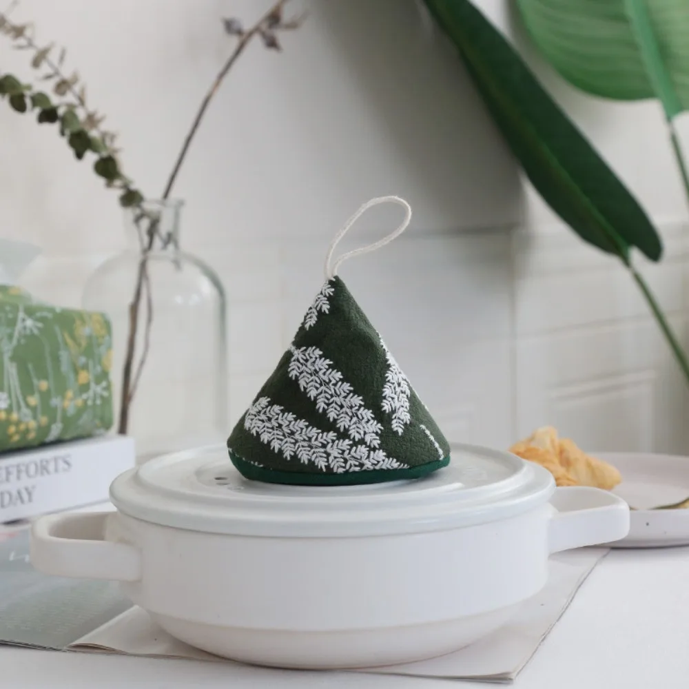 

Insulated Exquisite Enamel Pot Triangle Cap Japanese Soft Anti Scalding Pot Cap Cute Hanging Clay Pot Anti Scalding Cap Home