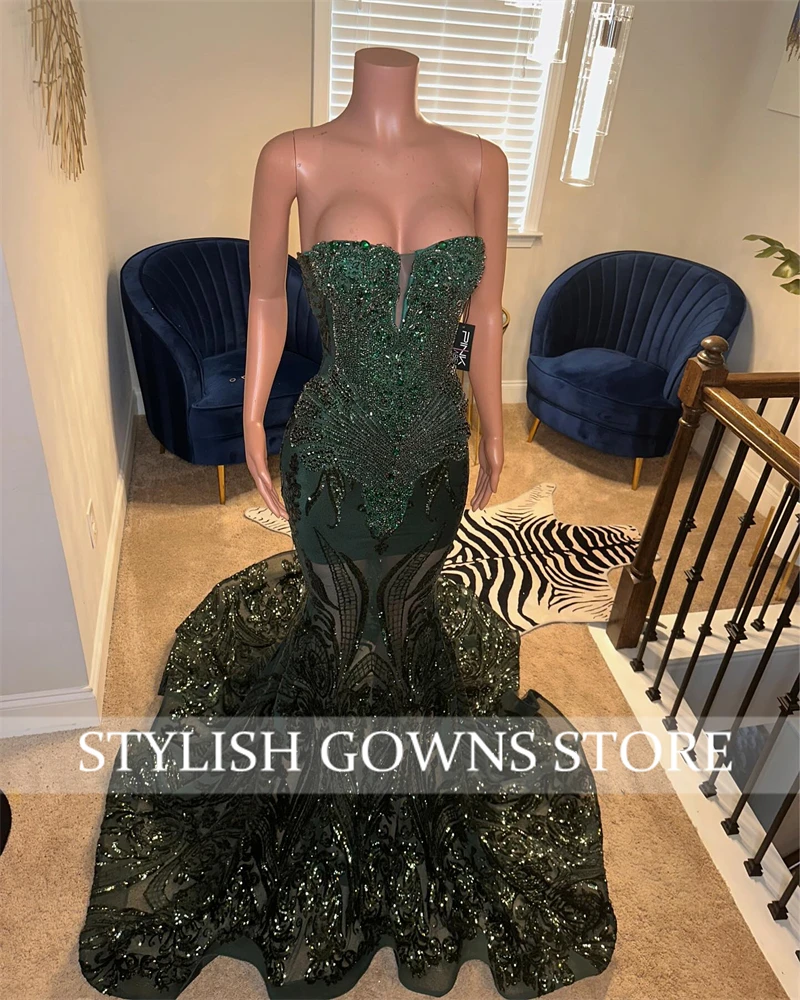 Sparkly Dark สีเขียว Rhinestone Prom Dresses สําหรับสาวสีดําหรูหราคริสตัล Mermaid ชุดราตรีลูกปัดงานแต่งงาน 2025 ที่กําหนดเอง