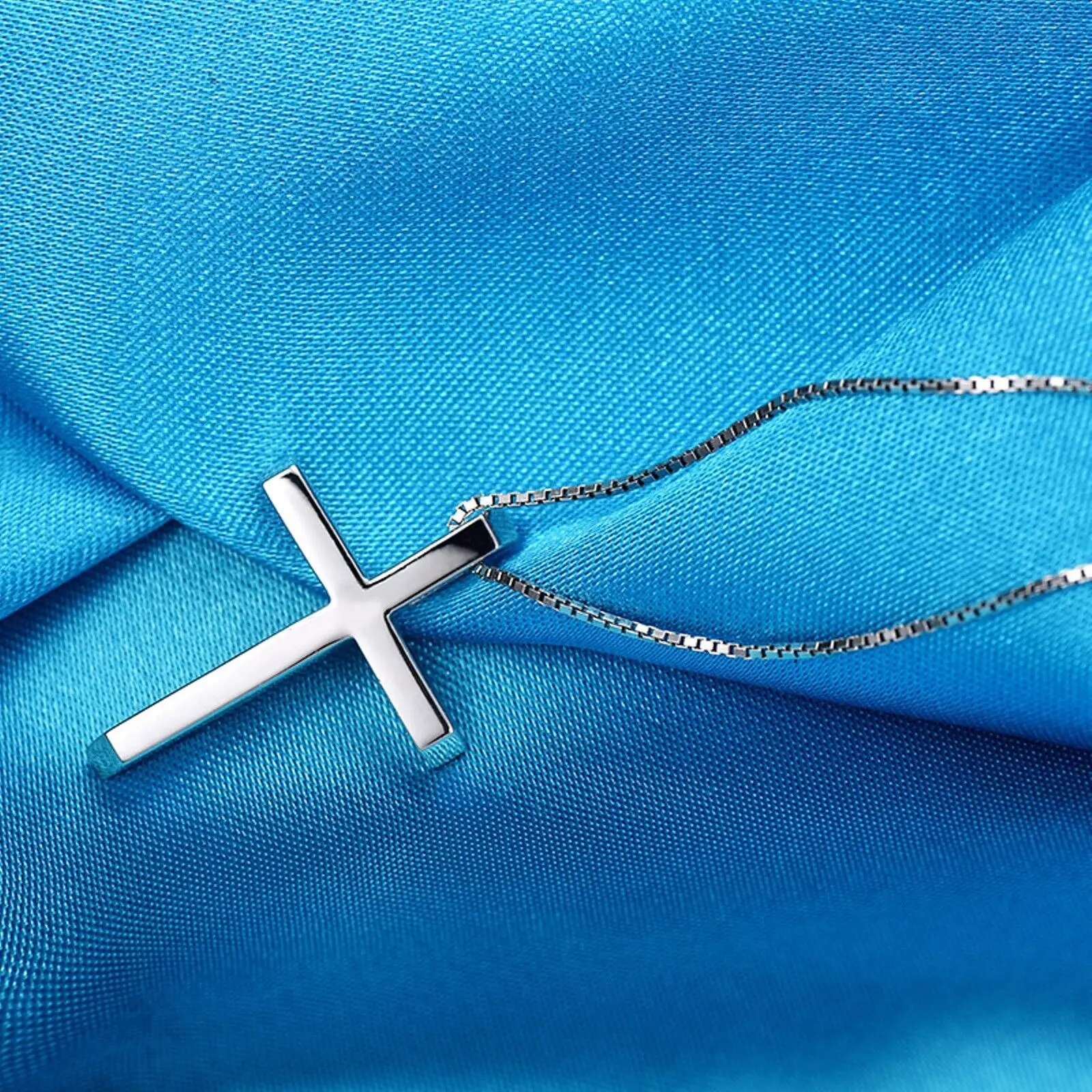 Pure Platinum 950 Pendant For Women Polish Surface Cross Pendant Pt950 Simple Style /3g Gift