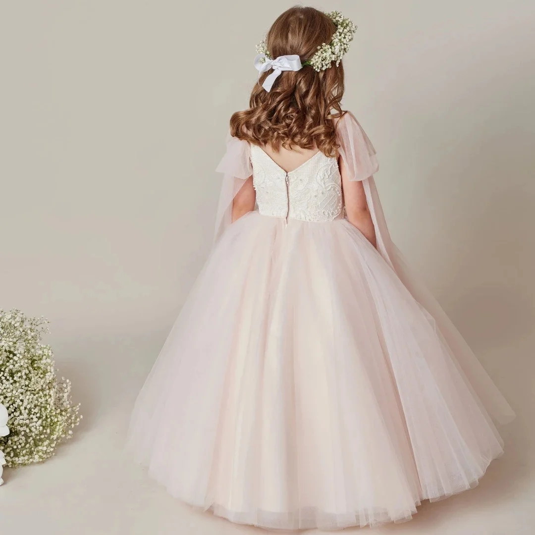 Maßgeschneidertes rosa Blumenmädchenkleid mit weißen Blumenapplikationen und Schleife an der Schulter für Hochzeit, Geburtstag, Abschlussball, Festzug, Heilige Kommunion