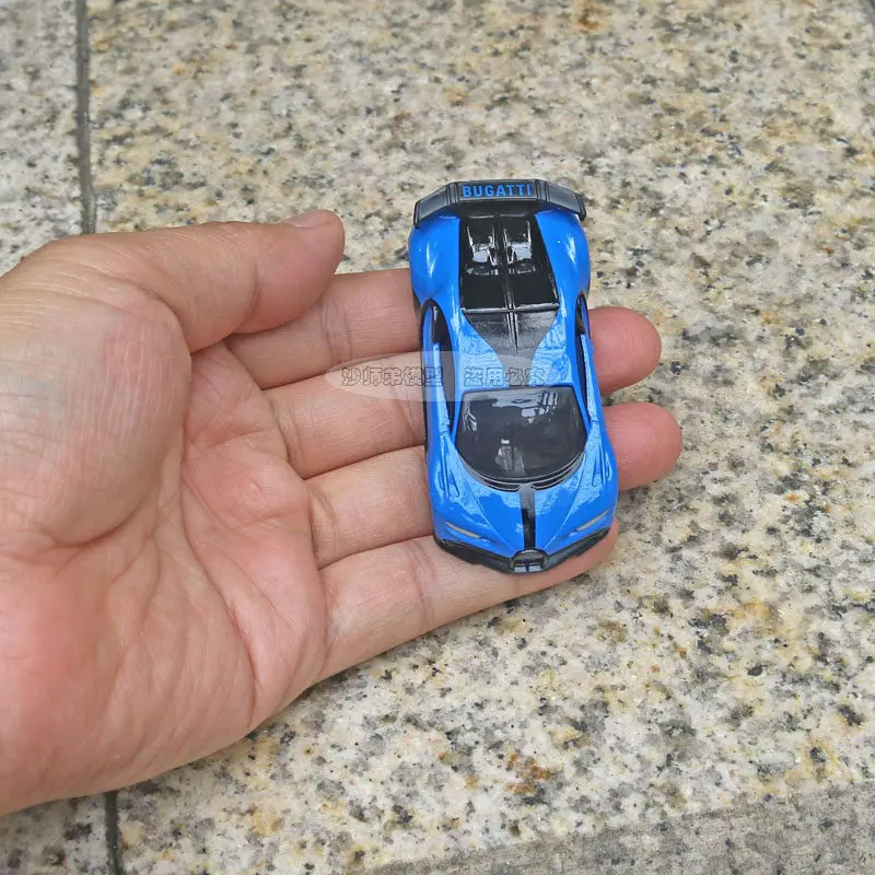Takara Tomy Tomica No.37 Bugatti Chiron Pure Sports Diecast Model Car Alloy Vehicle Mini Collectible Toy for Kids Boys Gift