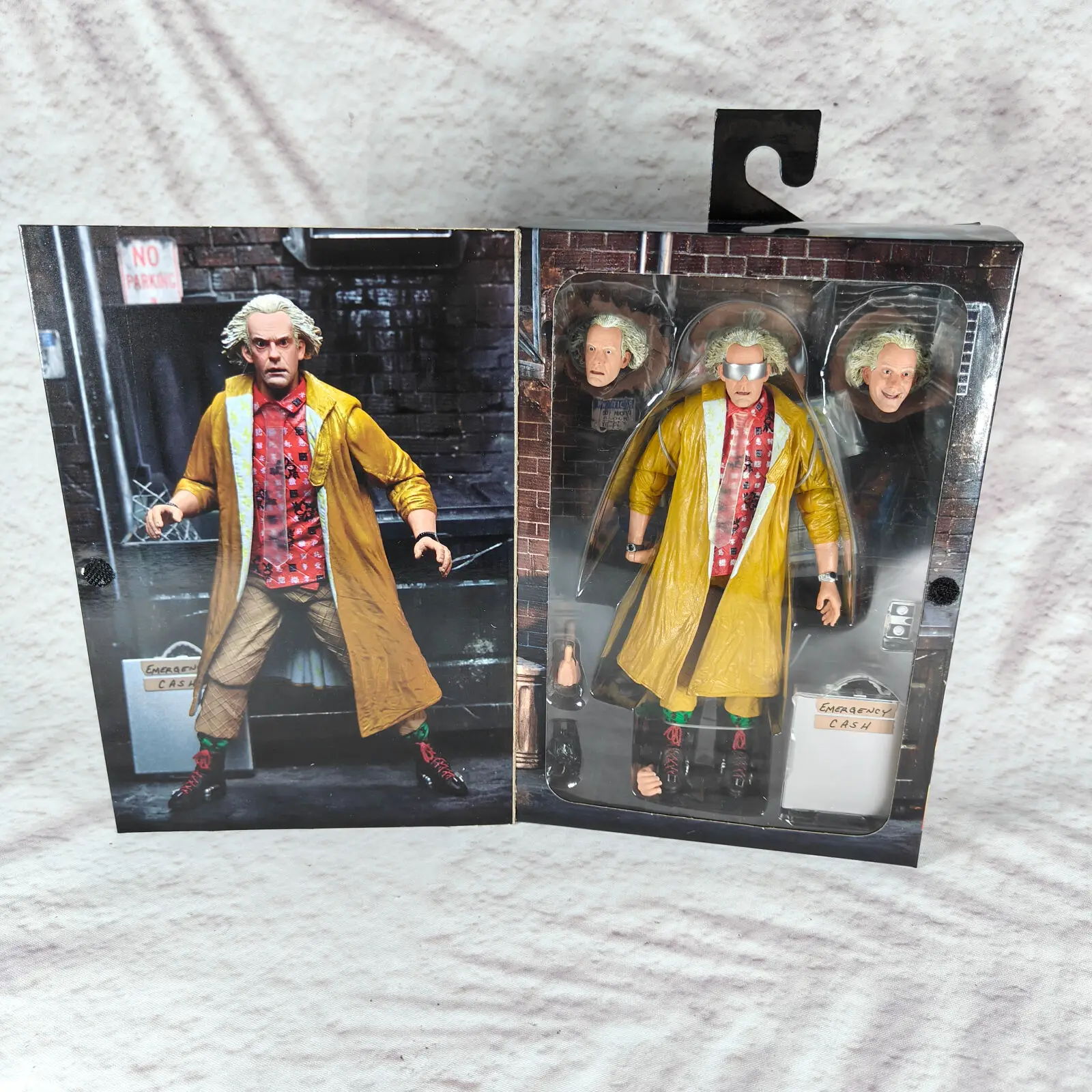 NECA DOC Brown Marty McFly Guitar Action Figure Ultimate Back To The Future Part II Decoration Model Birthday Gifts