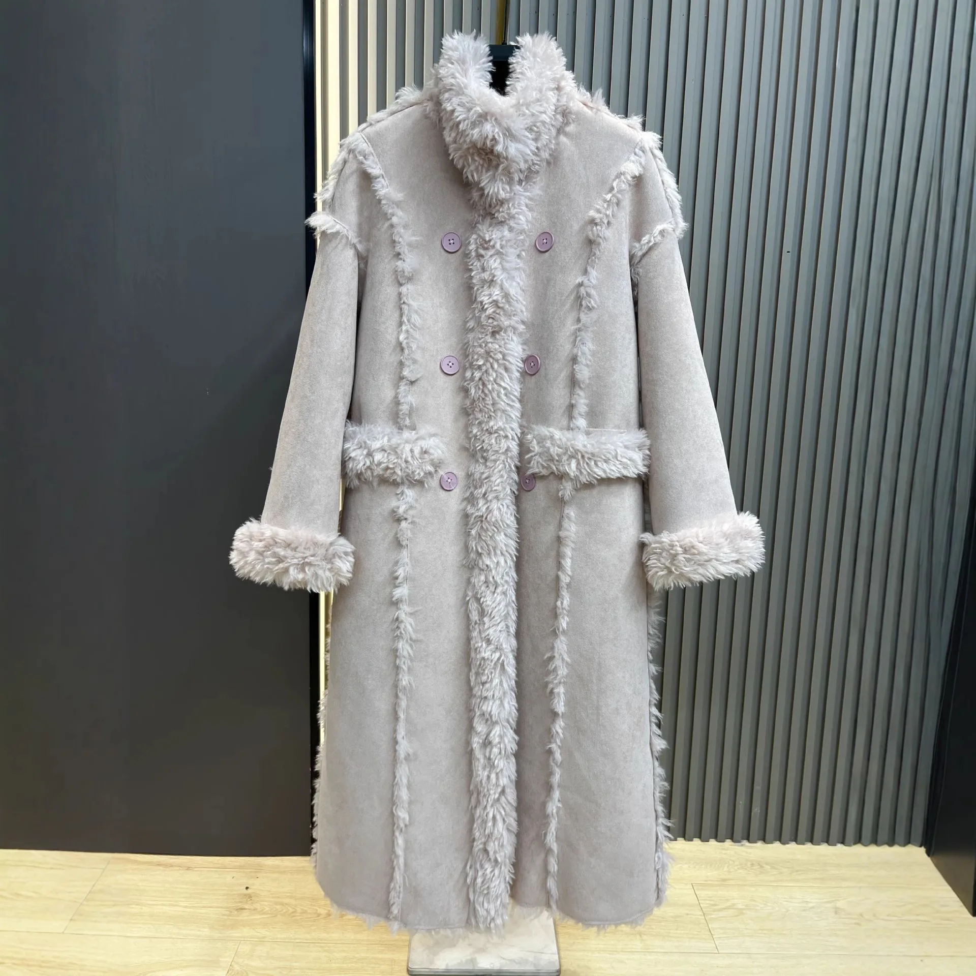 معطف طويل للنساء شتاء 2025 جديد تقليد فرو الضأن الوقوف طوق عكسها معطف الشتاء معطف المرأة معاطف طويلة فو الفراء #4