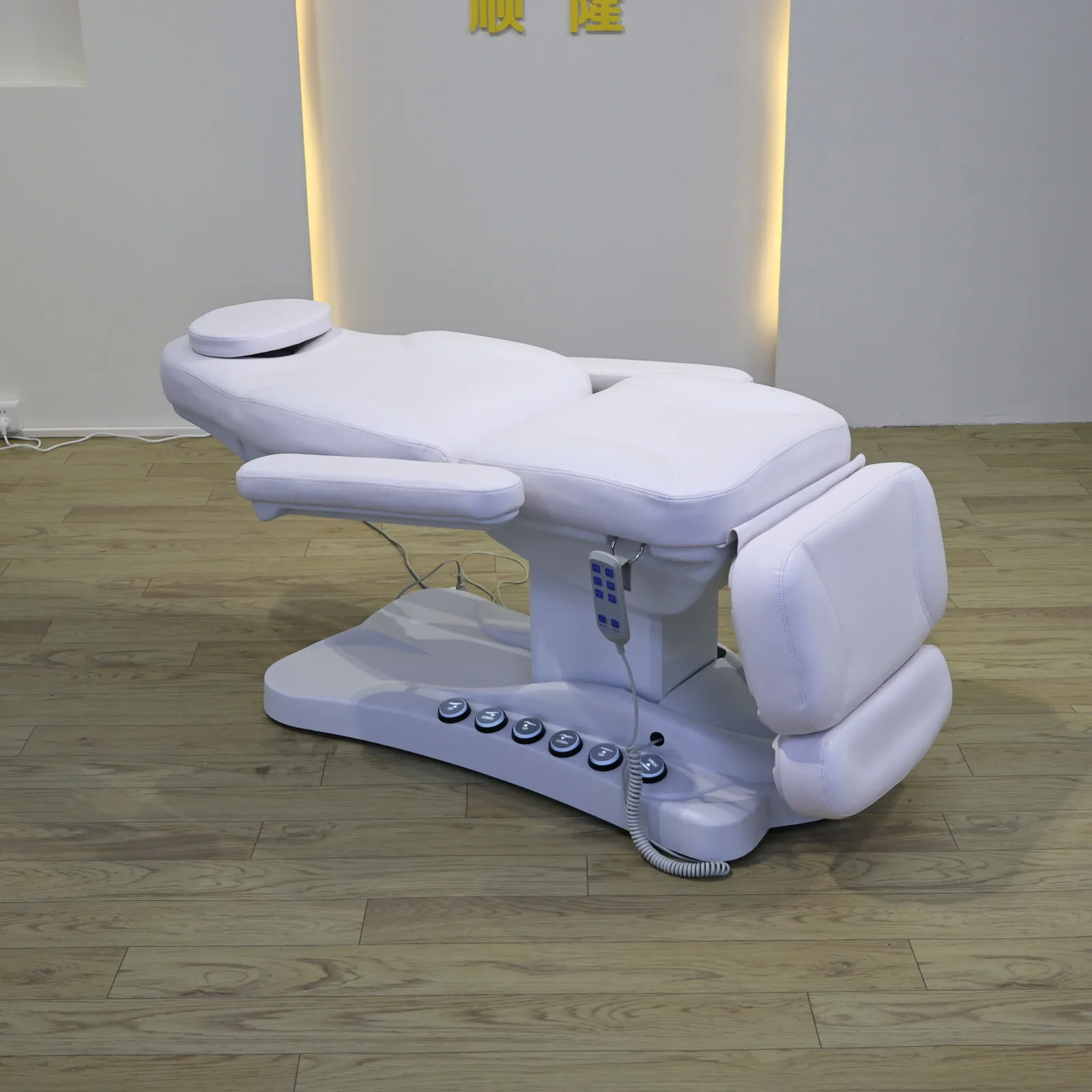 Electric Beauty Chair Adjustable Facial Bed with Headrest Armrests Spa Lash Tattoo Massage Treatment Chair White Foot Control