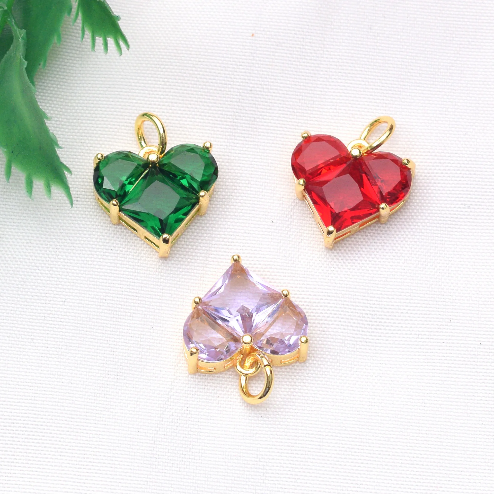 2Pcs Copper Valentine\'s Day Charms Gold Color Heart Multicolour Cubic Zirconia Pendants For DIY Earrings Necklace Jewelry Making