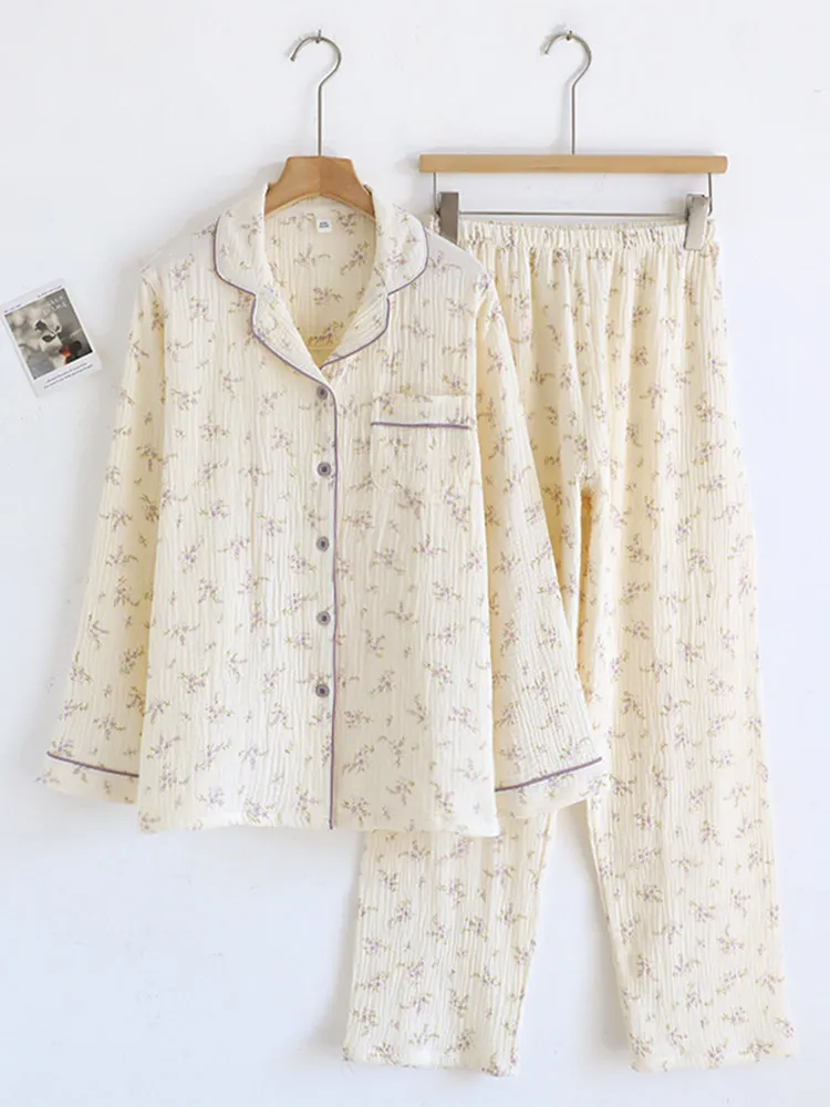 

Женский пижамный комплект из 2 предметов - романтическая пижама фиолетового цвета с цветочным принтом, в японском стиле, с воротником-лацканом, длинными рукавами и брюками, Crinkle Co.