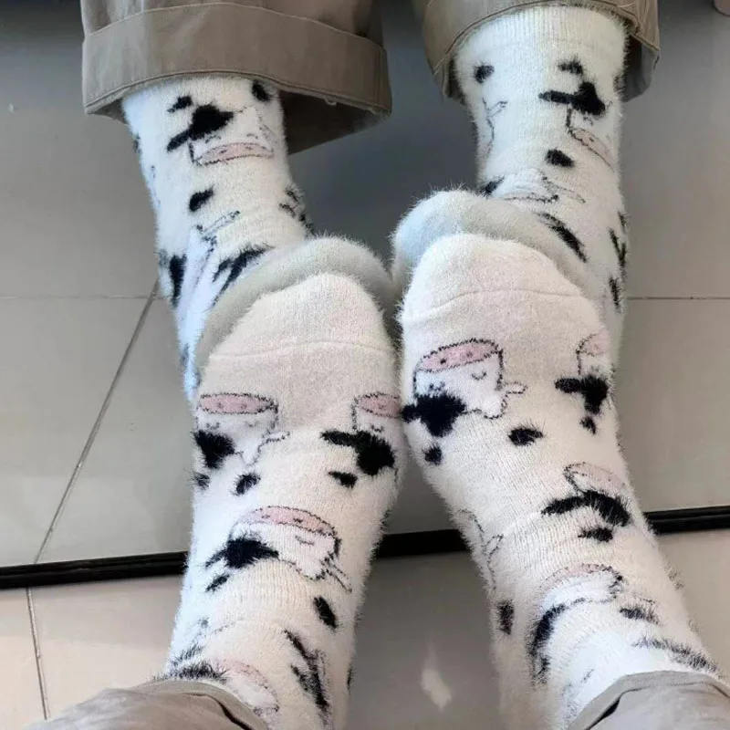 

1/2pairs For Women Milk Cow Socks Kawaii Thicken Cashmere Middle Tube Sock Sweet Girls Soft Warm Korean Outwear Floor Wear Socks