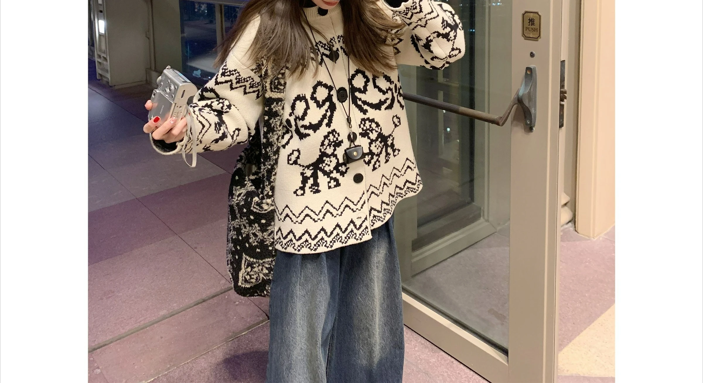 

2025 Autumn and Winter New Printed Retro Tassel Knitted Sweater Versatile Top for Women