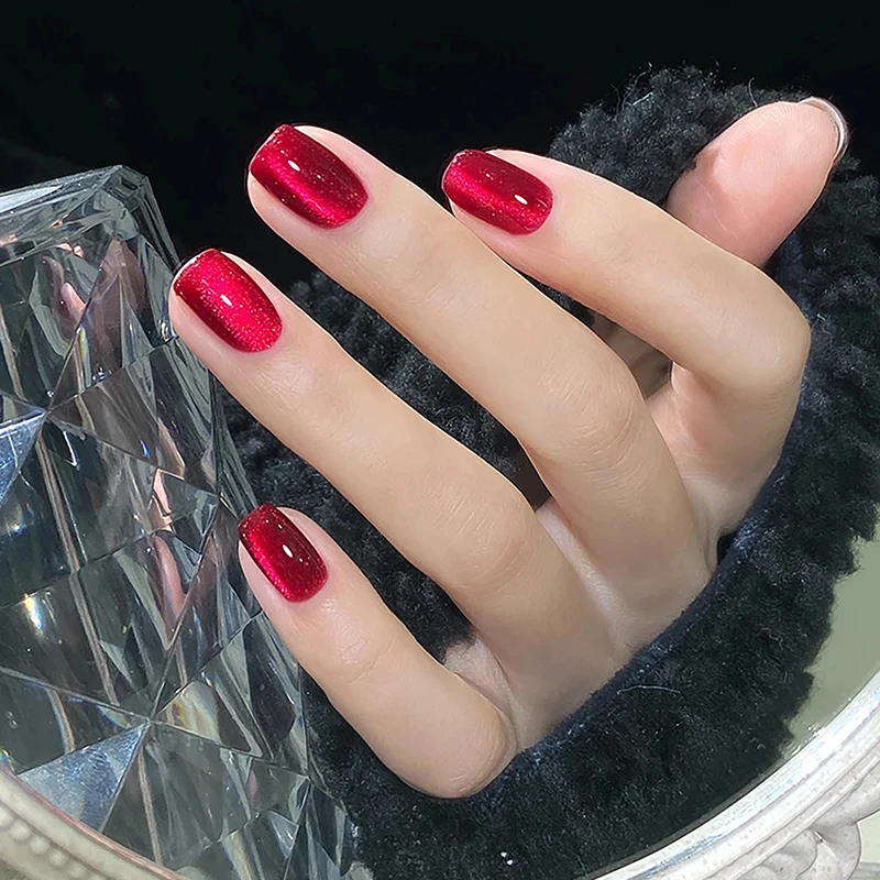 WS Herfst Winter Rode Cat Eye Gel Nagellak Nieuwe Rood Wit Dopamine Nagelwinkel Exclusieve Nagelsalon voor Reizen Vrouwen En Meisjes