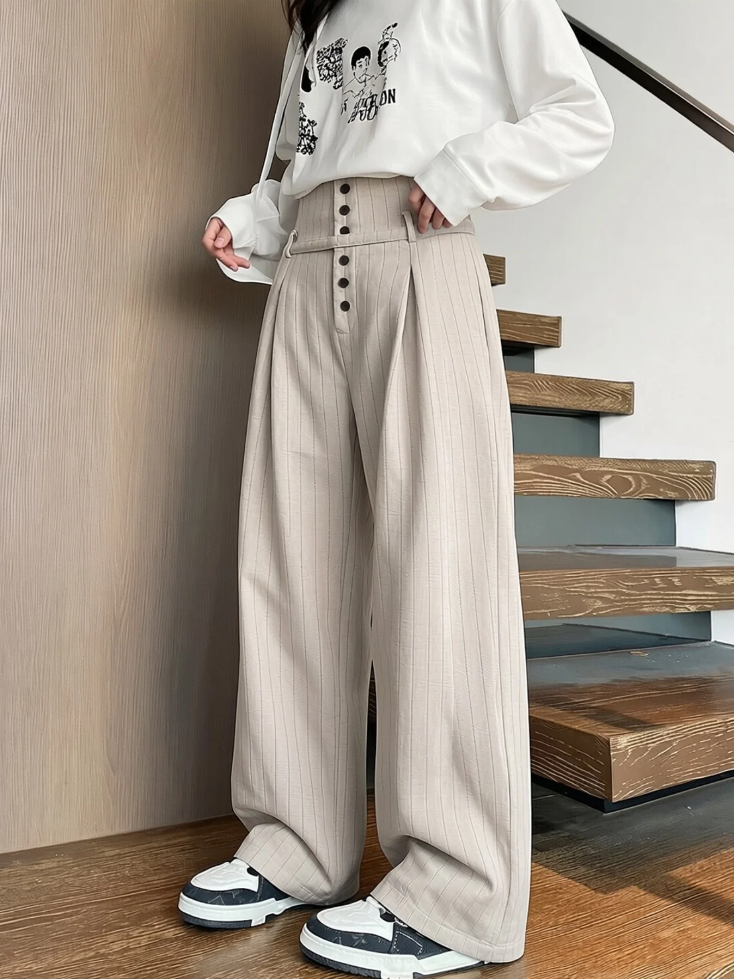 

High Waist Slimming Stripe Men's Casual Pants Wide Leg Pleated A-Line Retro Style High Fashion Cool Handsome Straight Tube