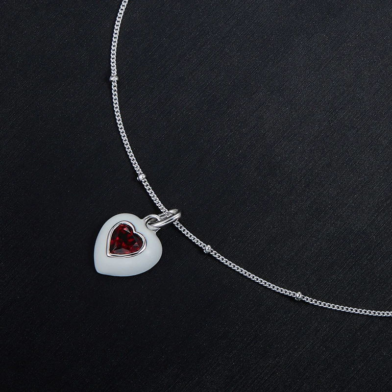 925 Sterling Silver Natural Garnet Heart Pendant Necklace For Women Red Stone Minimalism Chic Cute Chokers Necklaces 2024 New