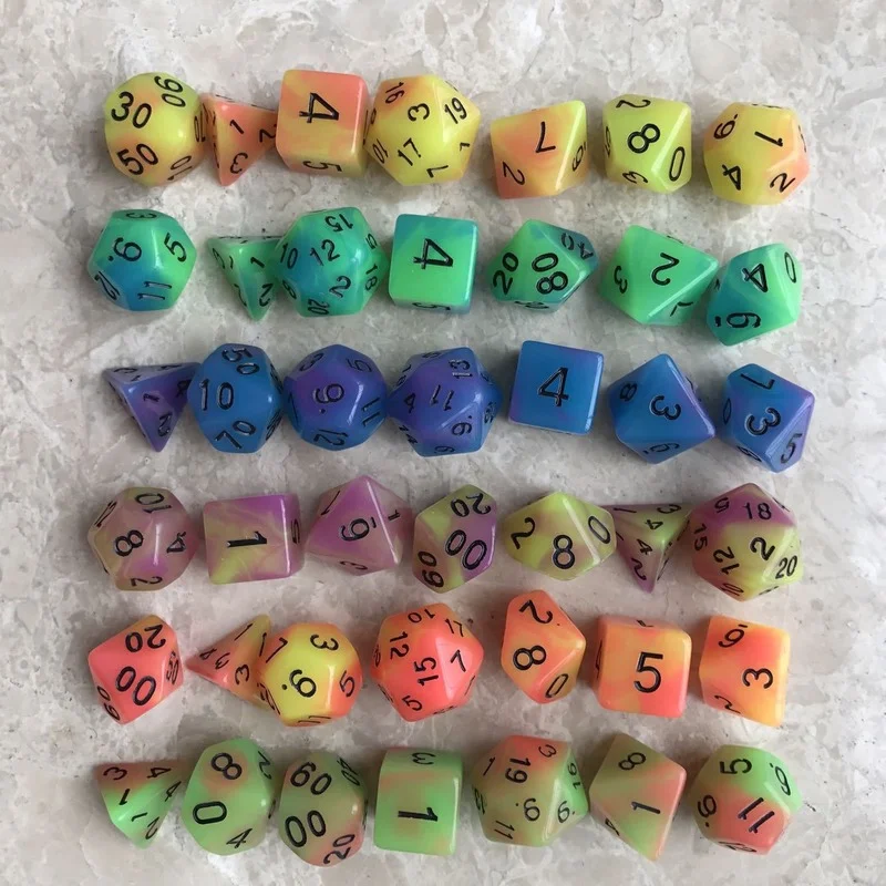 7pcs/set Luminous Dice Polyhedral Sided D4 D6 D8 D10 D12 D20 Dice Set for DND RPG Table Game Dice Glow In Dark