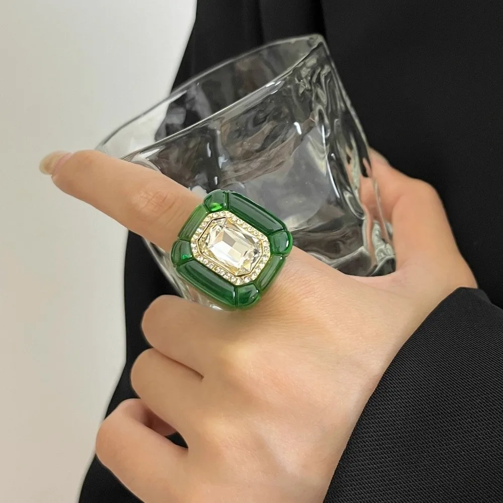 New Colorful Rhinestones Ring Geometric Elegant Jewelry Finger Ring Three-dimensional Square Ring Women
