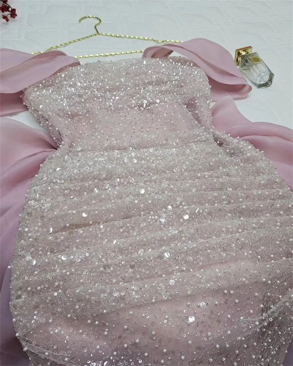 Customized Ball Elegant Off-the-shoulder Sheath Quinceanera Sequin BowsParty Occasion Evening Gown Vestidos De Coquetel