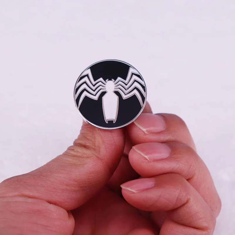 Black Background White Spider Brooch Movie Peripherals Creative Badge Fashion Simple Collar Jewelry Enamel Pin Movie Fan Gift