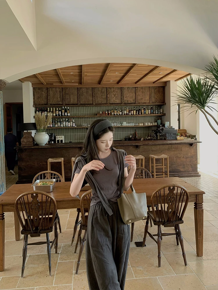 

Льняная вязаная футболка Oxygen Wood Simple Slimming Lazy: красивый топ для повседневной носки с круглым вырезом и цветовыми акцентами, идеально подходящий для женщин.