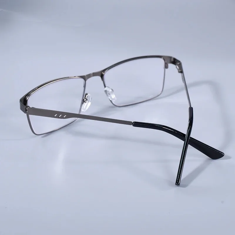 +0,75 1,25 1,5 1,75 2,0 2,25 2,75 Anti-Blaulicht Herrenbrille Quadratischer Metallrahmen Große Lesebrille Presbyopie-Brille Gafas Lectura – Detail 21