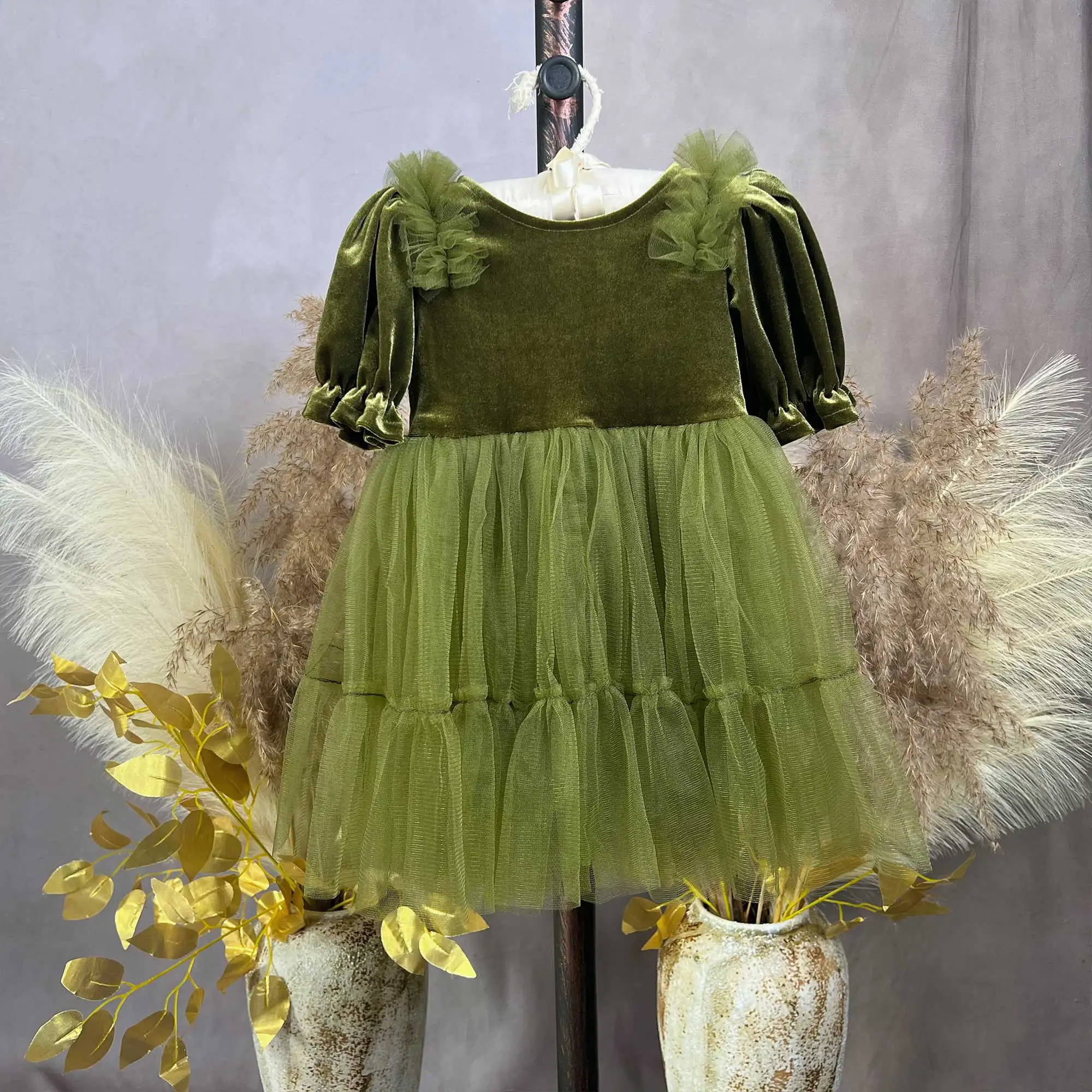 Girls 1-6 Years Old Velvet Dress with Puff Sleeves Tulle Puff Skirt New Style Birthday Ceremonial Ball Gown Children's Clothing