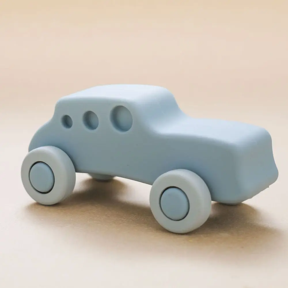 Nieuwe cartoon siliconen auto BPA-vrij zacht automodel educatieve veiligheid Montessori