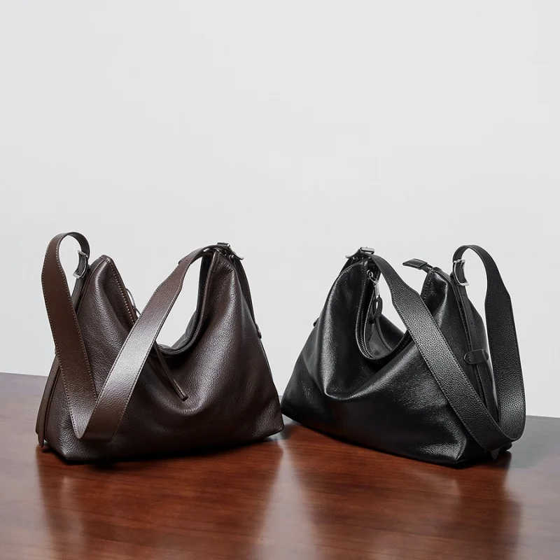 レザー女性用バッグ-2025年秋新作-高級独立型ショルダー-脇下バッグ-レトロファッションメッセンジャーバッグ