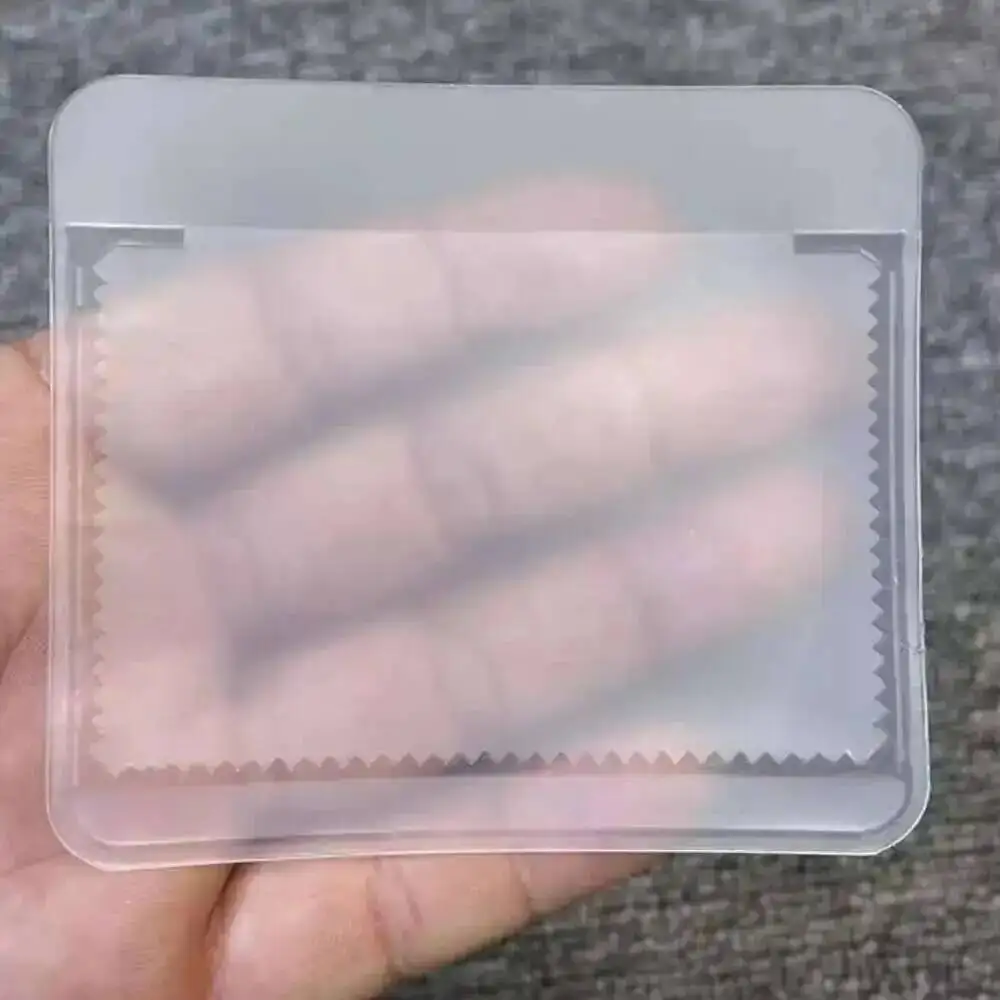 50 Stück PVC XS-5XL EVA-Kragenetikettentaschen für Kleidungsetiketten, Zubehör-Markentaschen, transparente, mattierte Etikettentaschen – Detail 5