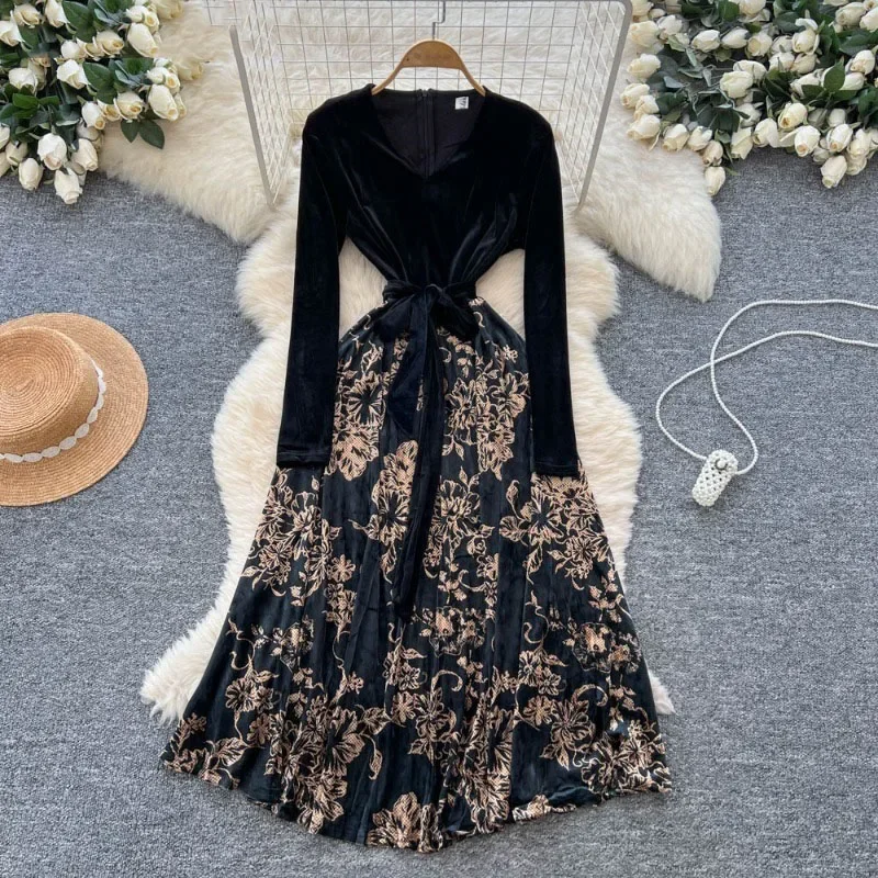 Sweet Floral Women Dress 2025 Vestidos De Mujer Bandage Slim Waist Patchwork Velvet Robe Femme A-line Vintage Thicked Dresses