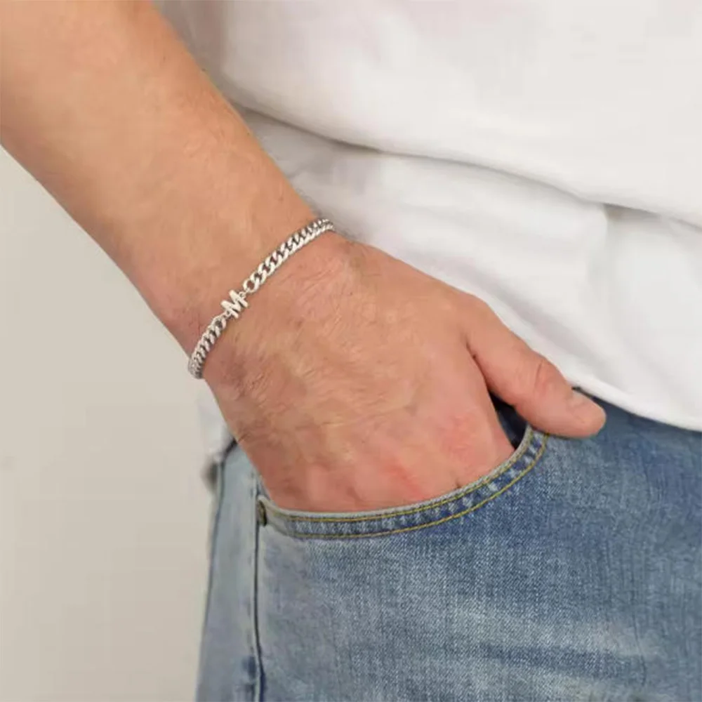 Minimalist custom A-Z letter bracelet, stainless steel single letter bracelet exquisite birthday gift for good friends