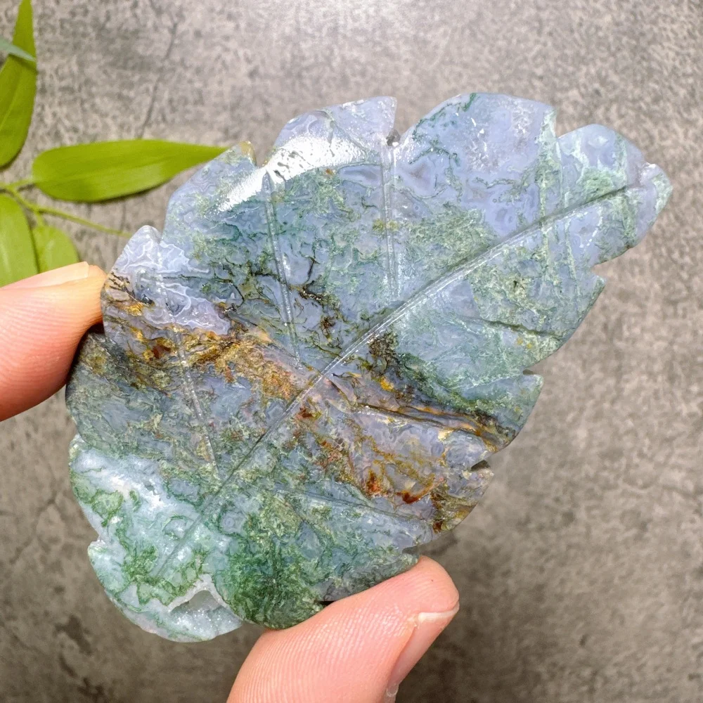 Natural Crystal Moss Agate Leaf Carving Polished Raw Stone Desktop Decoration Crystal Crafts Unique Holiday Healing Gift