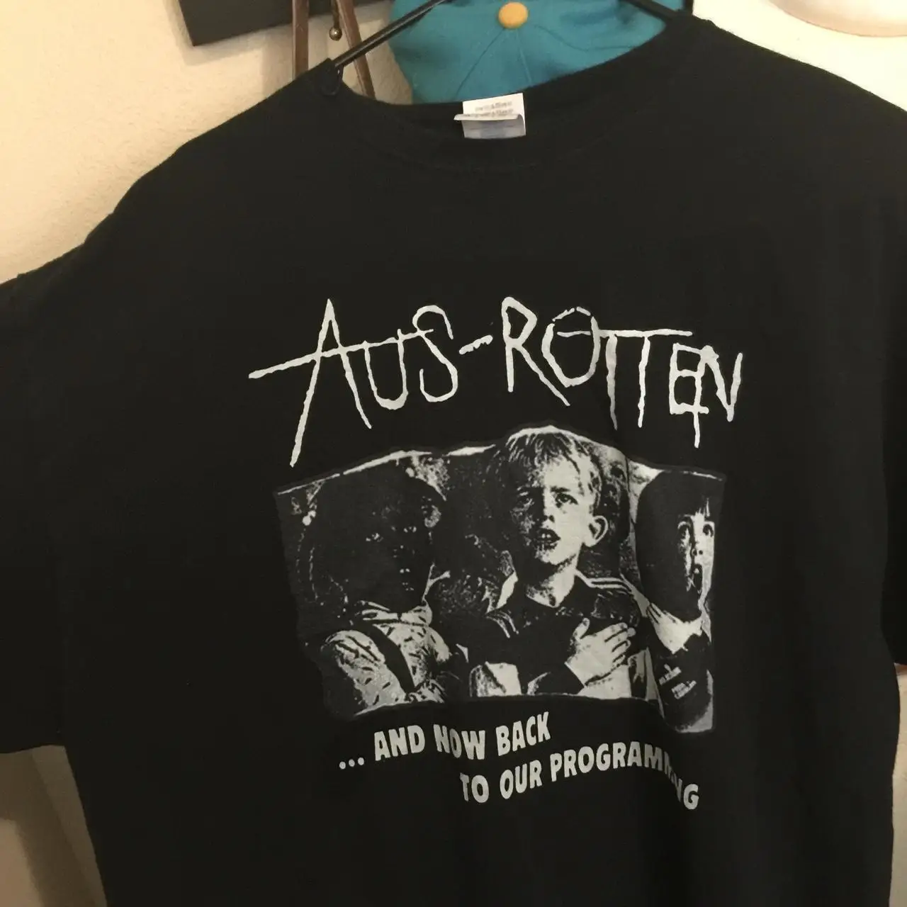 Aus Rotten Crust Band T Shirt Fair, brand new black shirt TE1968