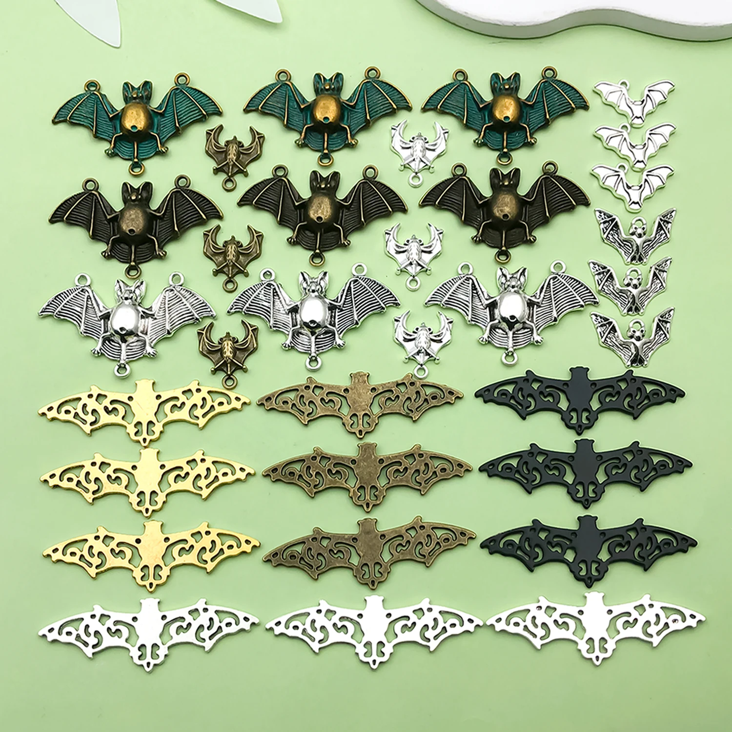 20/33pcs Vintage Bat Charms Alloy Animal Pendants for DIY Br